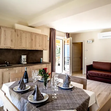 Residence Ca Degli Ulivi By Hotel Pineta Campi 아파트호텔 Tremosine